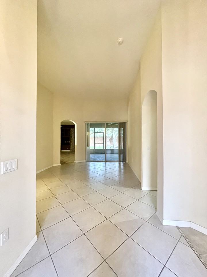 1047 Lascala Dr - Photo 2 of 26