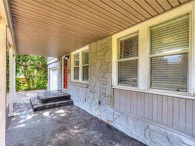 3425 Nw 22nd St - Photo 3 of 29