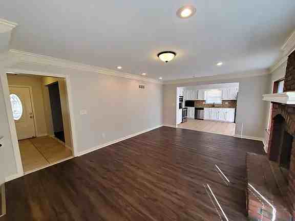 200 Ne Locust Dr - Photo 2 of 24