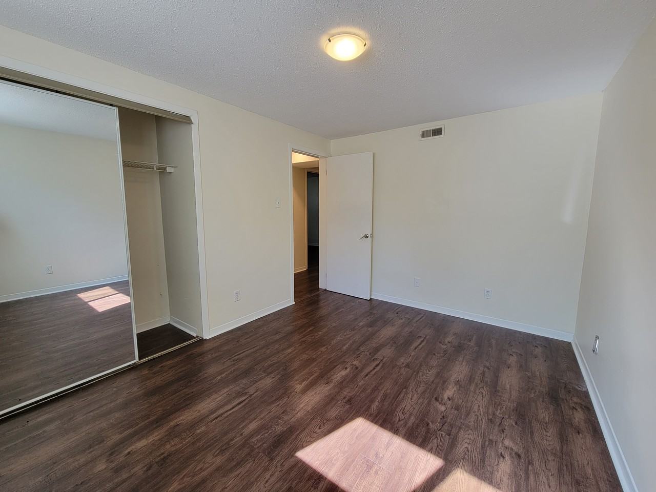 1118 Rockingham Avenue #1 - Photo 7 of 10