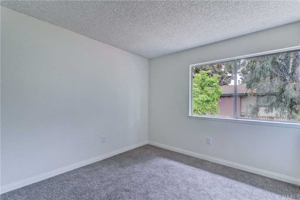 4877 Jackson St #C - Photo 2 of 4