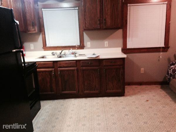 Pool street - Photo 3 of 4