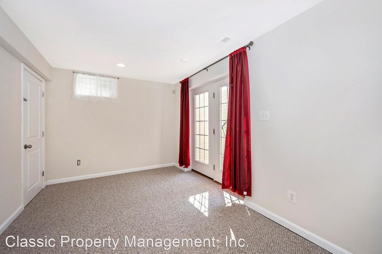 1802 Greysens Ferry Ct - Photo 2 of 39