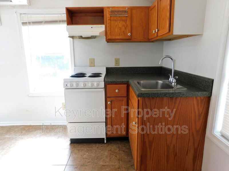 404 Cherry Ave #C - Photo 6 of 19