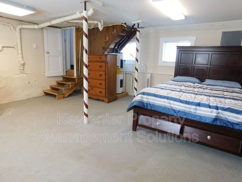 404 Cherry Ave #C - Photo 7 of 19