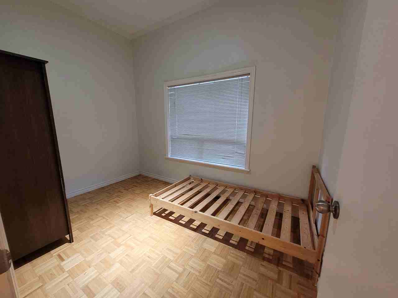 139 Lippincott Street - Photo 2 of 11