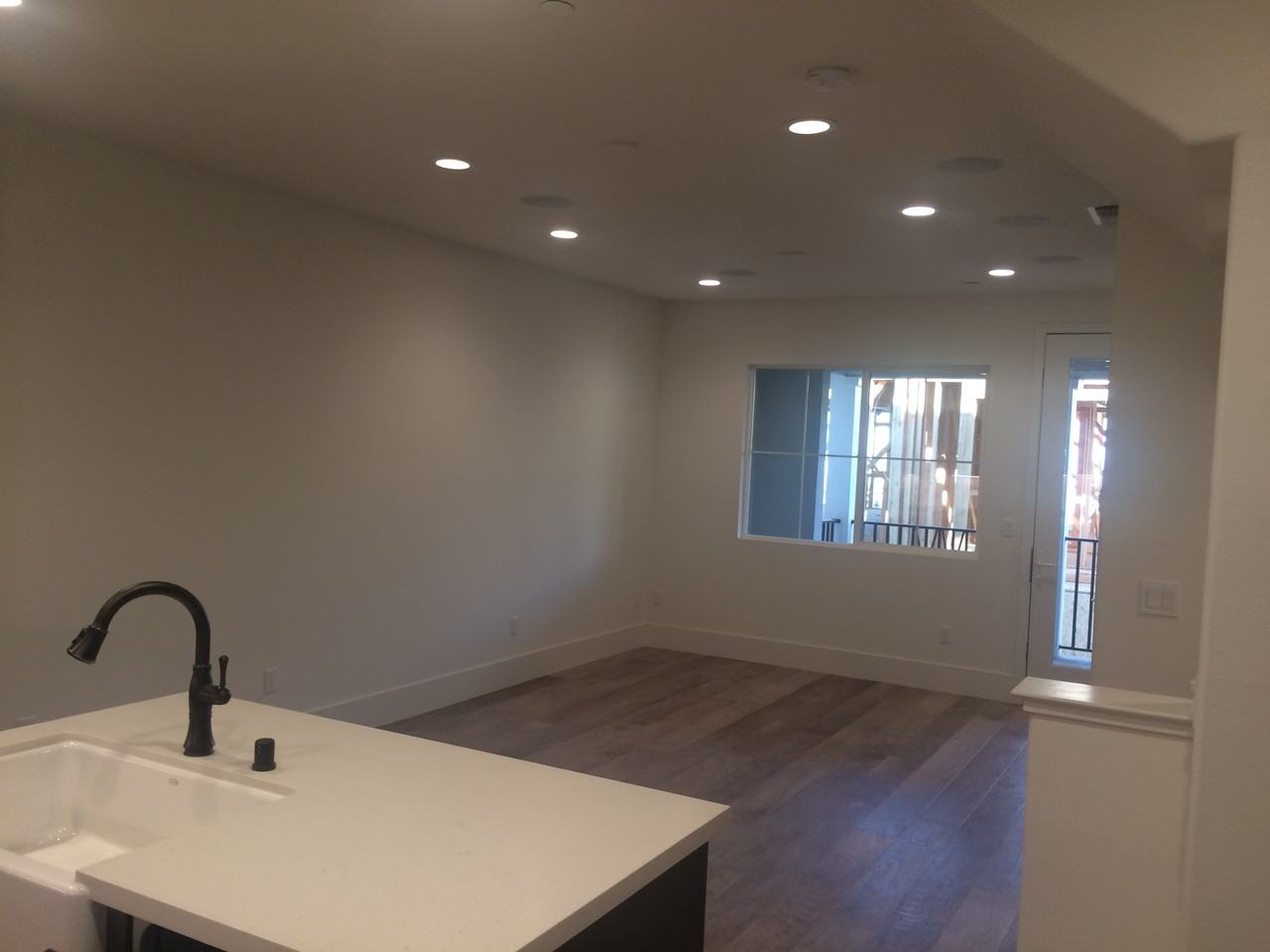 8552 Pierview Way - Photo 5 of 25