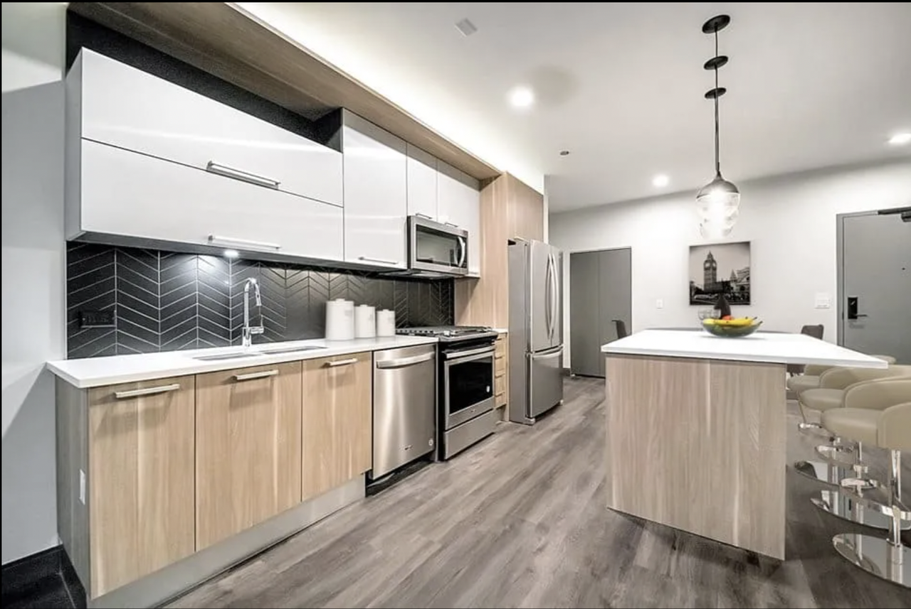 71 West Monroe Street #201 - Photo 2 of 15