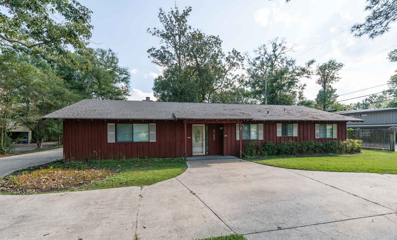 4795 Gladys Ave - Photo 2 of 23