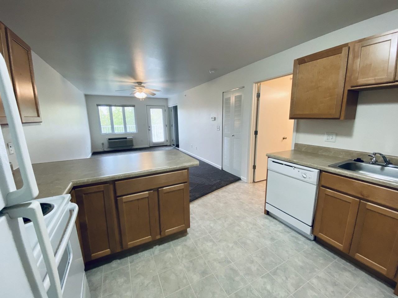 Ironwood Gardens Apartments - Photo 2 of 37