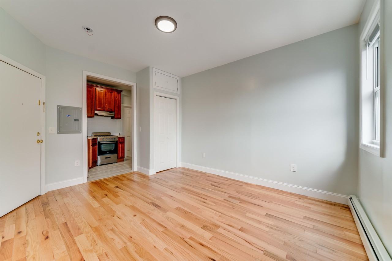 165 Hopkins AveApartment 12 #12 - Photo 3 of 6