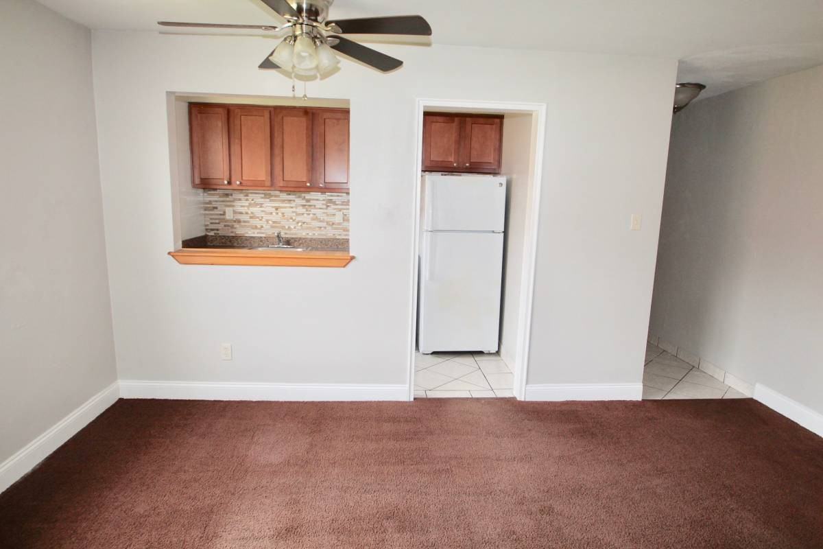 220 HUTCHINSON AVENUEAPT B-11 #B11 - Photo 4 of 12