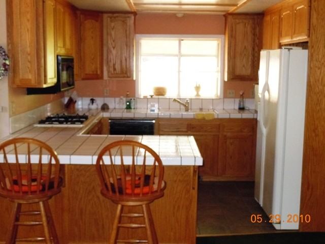 26086 Meadow Dr - Photo 2 of 11