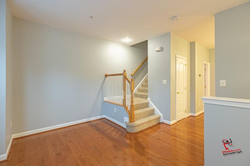 4210 Telfair Blvd - Photo 3 of 24