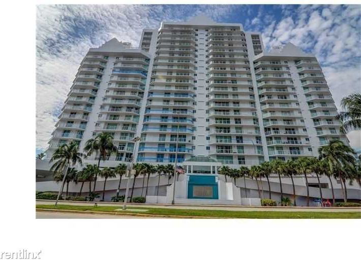 5900 Collins Ave - Photo 2 of 50