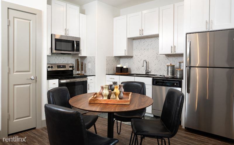 Residences at Saltillo - Photo 2 of 9