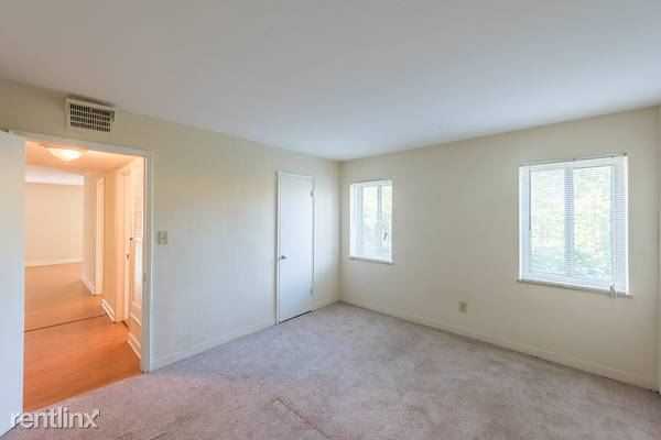 Manor Apartments 11741 Edgewater Dr, Lakewood, OH 44107 Zumper