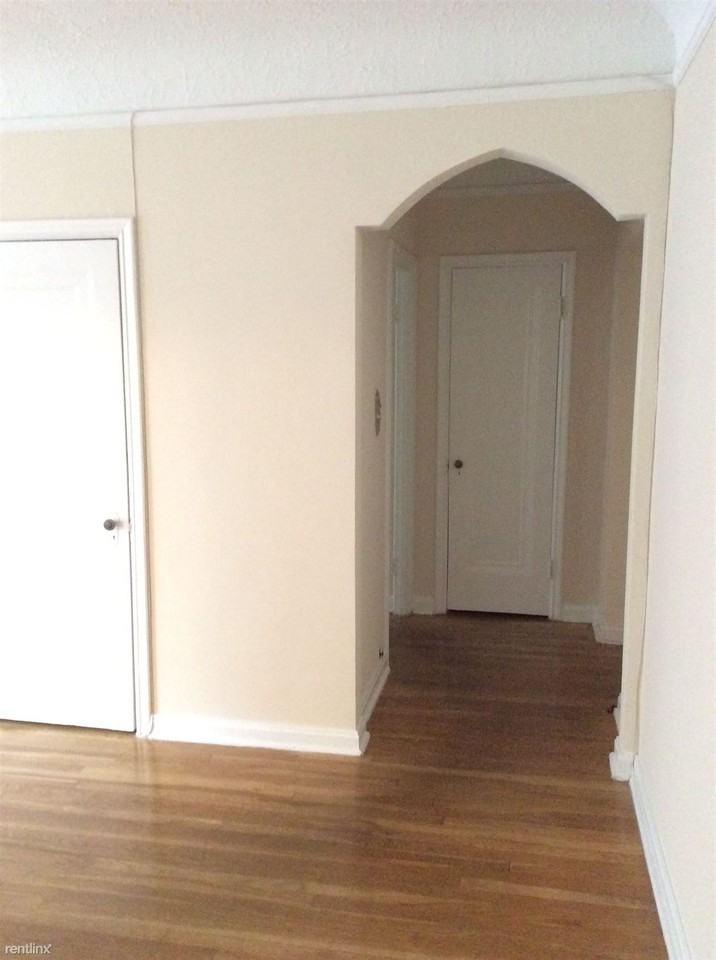 Westcourt Apartments - Photo 4 of 9