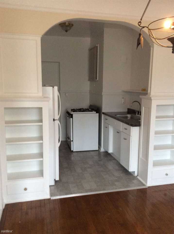 Westcourt Apartments - Photo 5 of 9