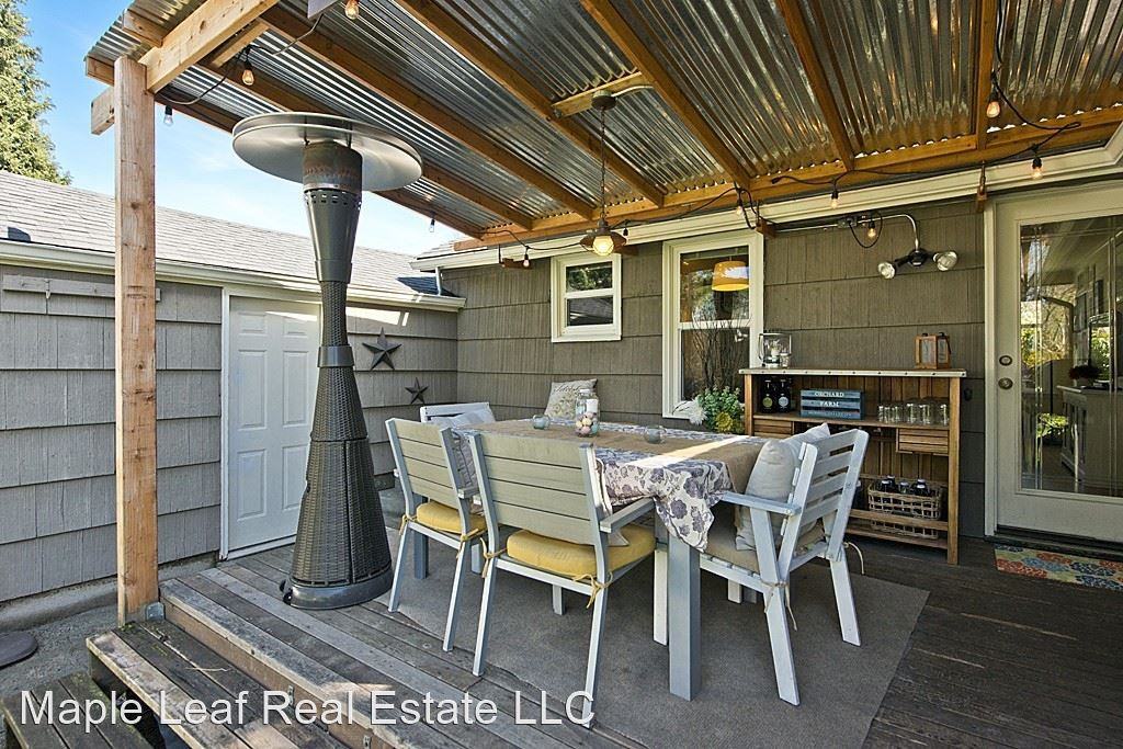 6837 25th Ave Ne - Photo 3 of 14