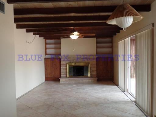 4411 E 6th St - Photo 3 of 8