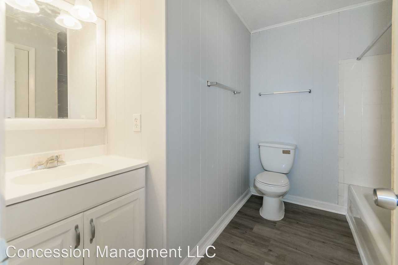 5686 Akra Ave - Photo 2 of 8