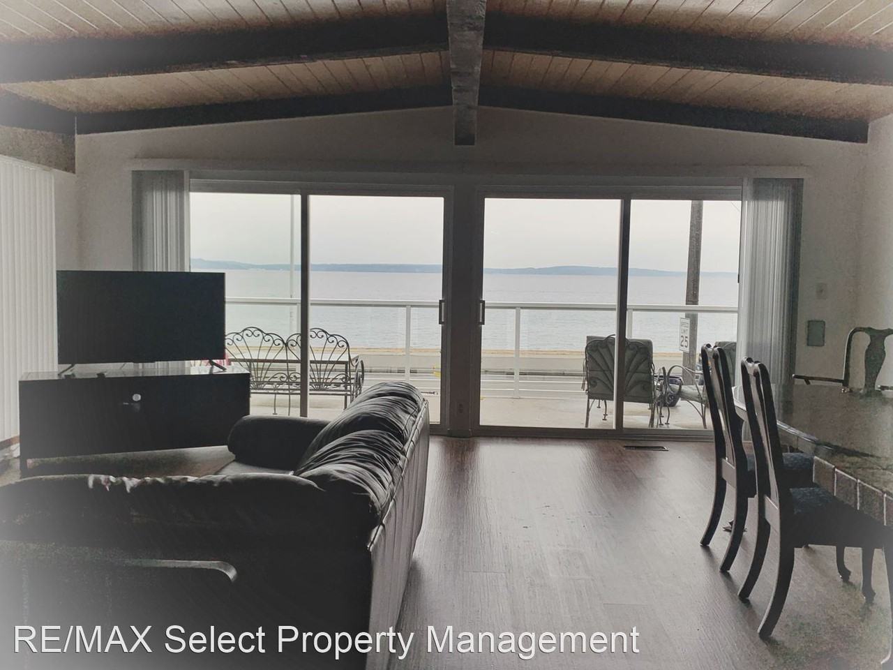 1785 Alki Ave Sw - Photo 3 of 19