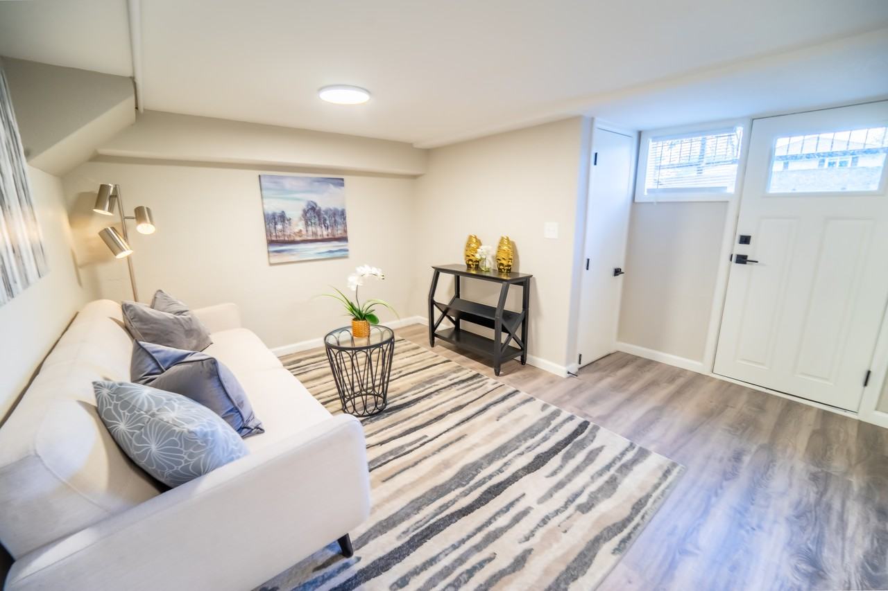 3144 S Fox St #B - Photo 3 of 10