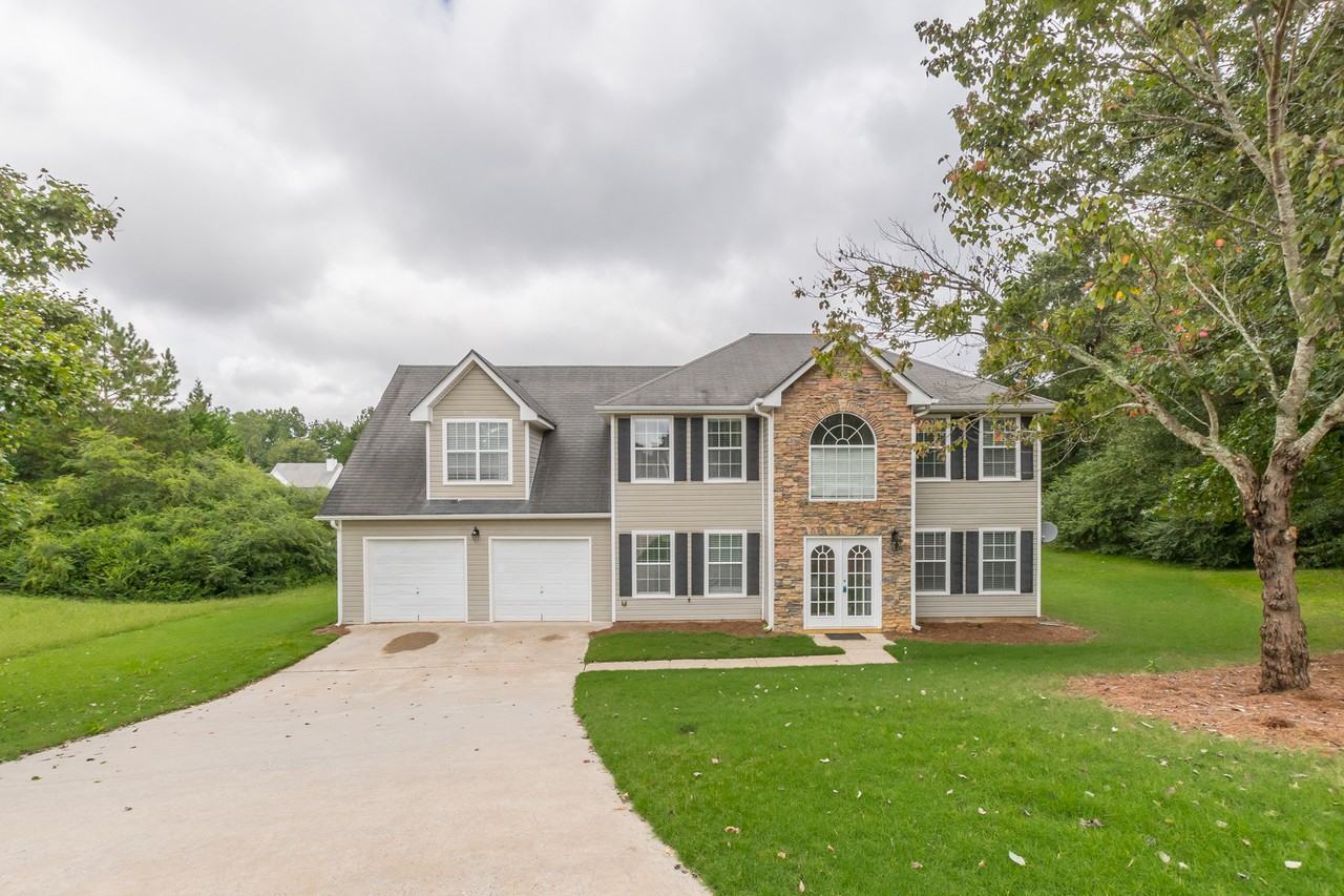608 Chartwell Ct - Photo 3 of 32