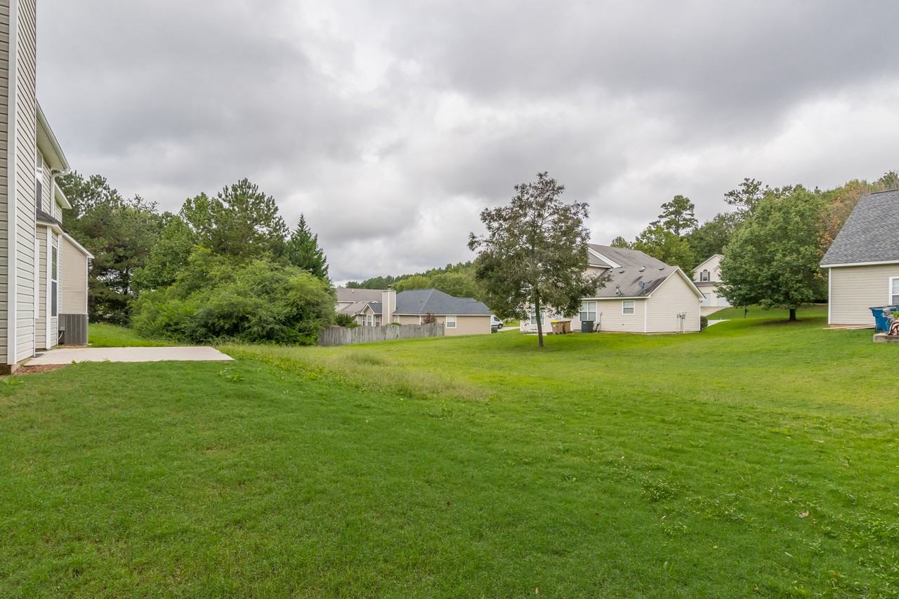 608 Chartwell Ct - Photo 5 of 32