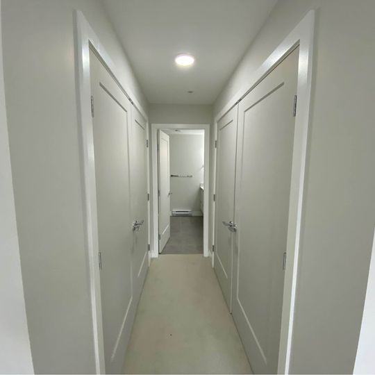 10401 84 Ave - Photo 5 of 11