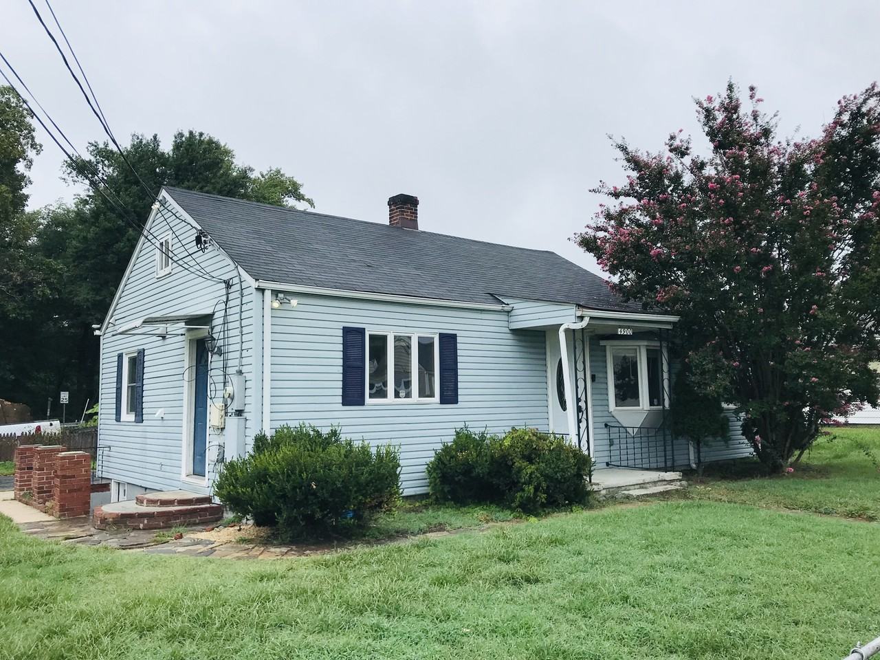 4900 Monroe St - Photo 2 of 24