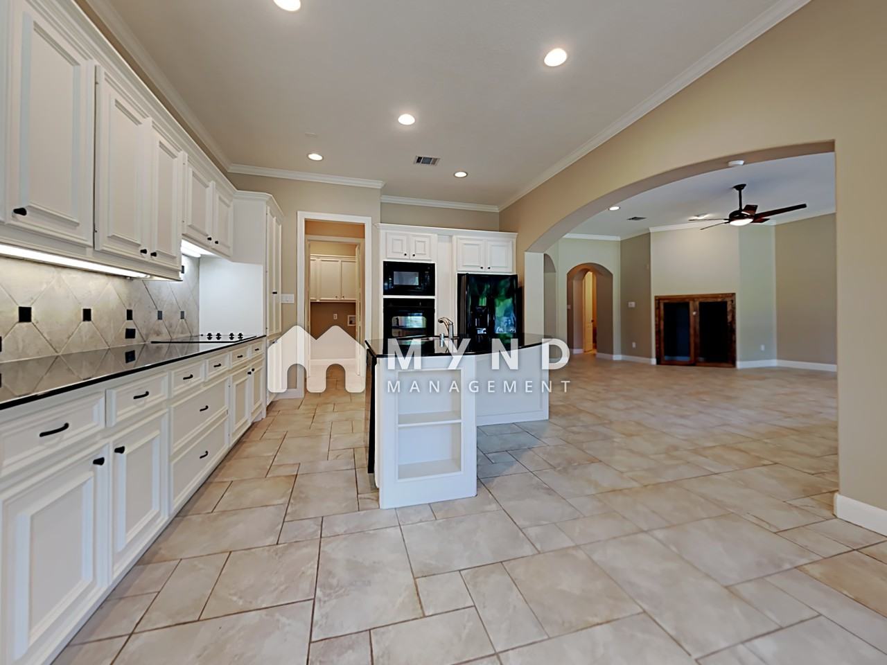 220 W Pines Dr - Photo 2 of 26