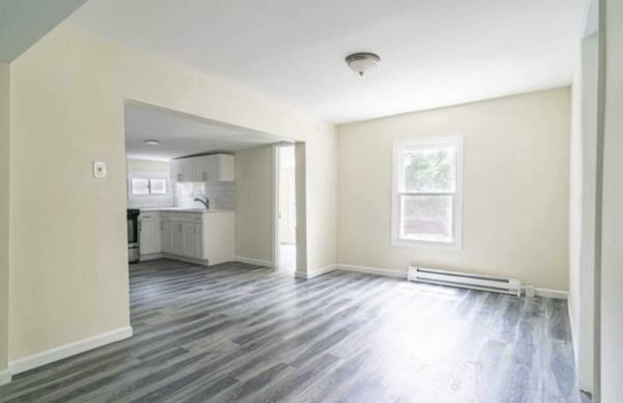 16 Jefferson St - Photo 5 of 5