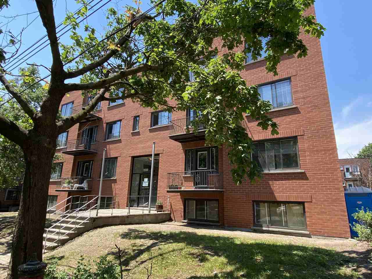 Dupuis Apartments in CôteDesNeiges, Montréal, QC H3T 1E7 Zumper