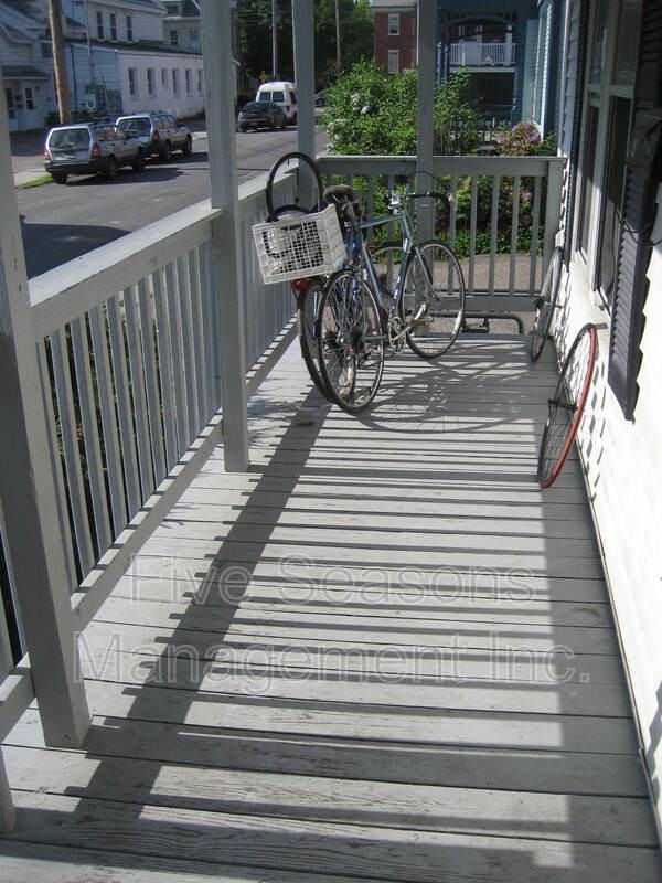 22 Orchard Ter - Photo 4 of 22