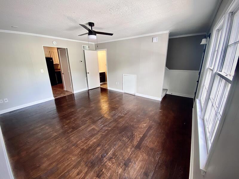 5003 Edwards Rd #25 - Photo 3 of 15