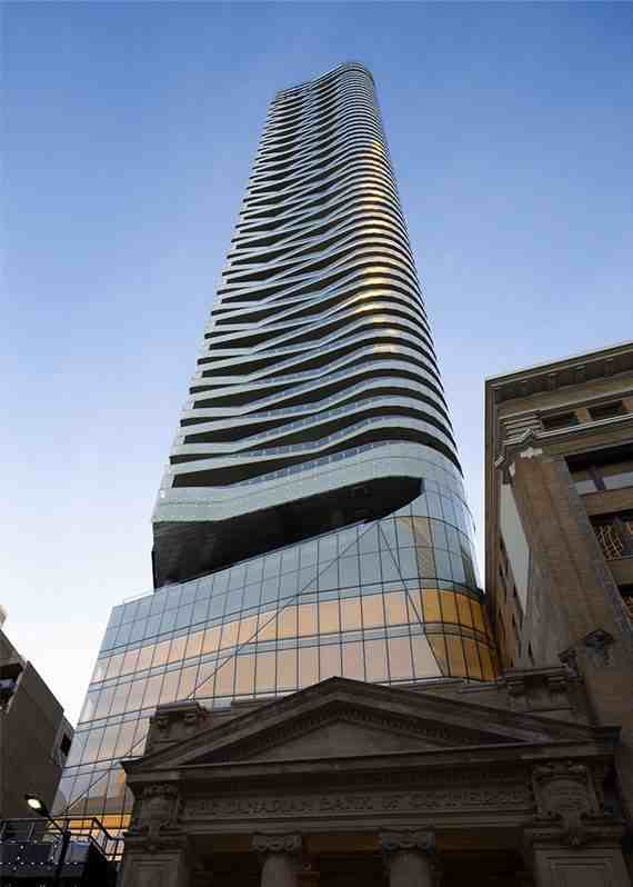 197 Yonge Street #5010