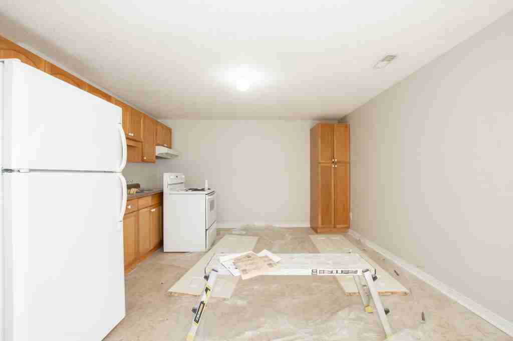 Lincoln Avenue - Photo 3 of 11