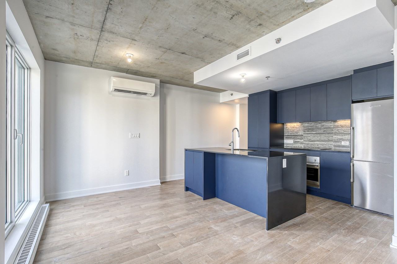 2300 Rue Tupper #905
