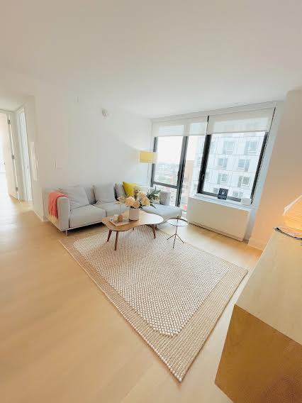 Atlantic Ave & 6th Ave