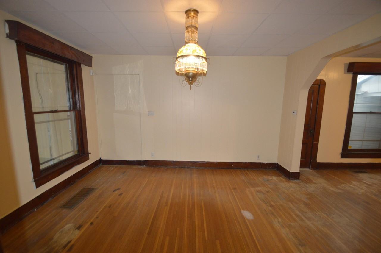 16 N Whittier Pl Lowr #2 - Photo 3 of 18