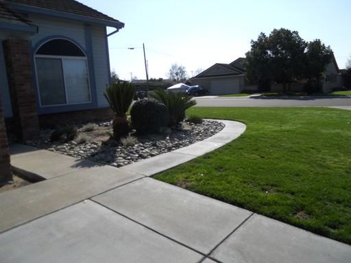 1852 White Birch Dr - Photo 2 of 14