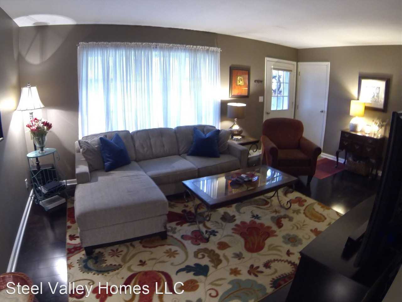 563 Janet Dr - Photo 2 of 11