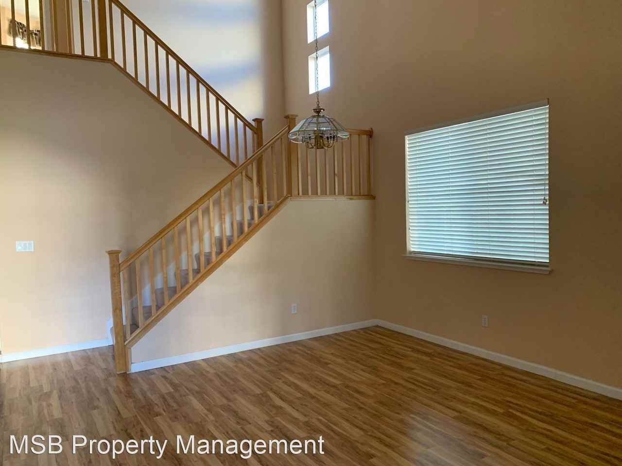 327 Titan Way - Photo 2 of 18