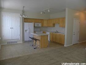 248 Hidden Creek Dr - Photo 3 of 18