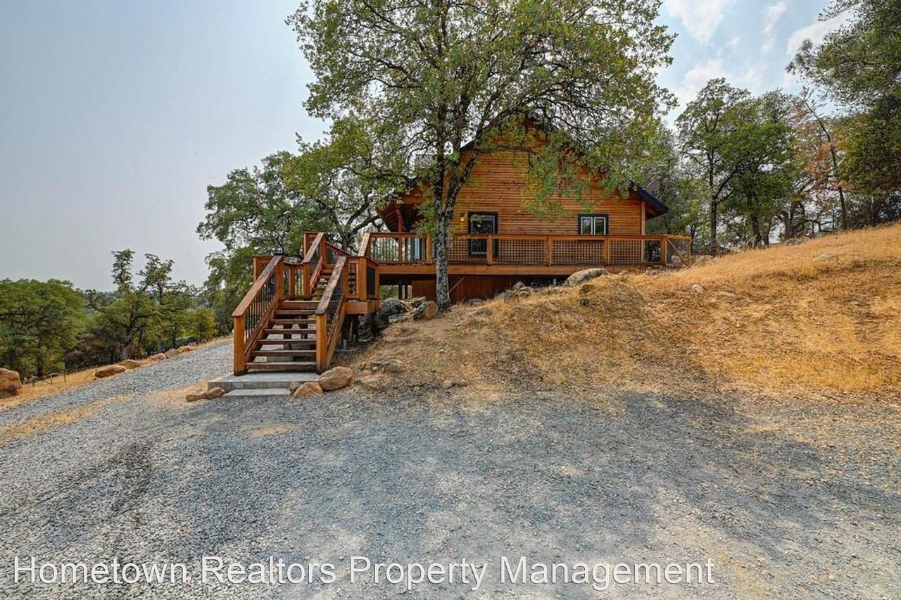 14625 Mcelroy Rd #B - Photo 3 of 26