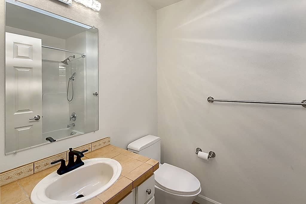 24040 39th Ln Se - Photo 2 of 10