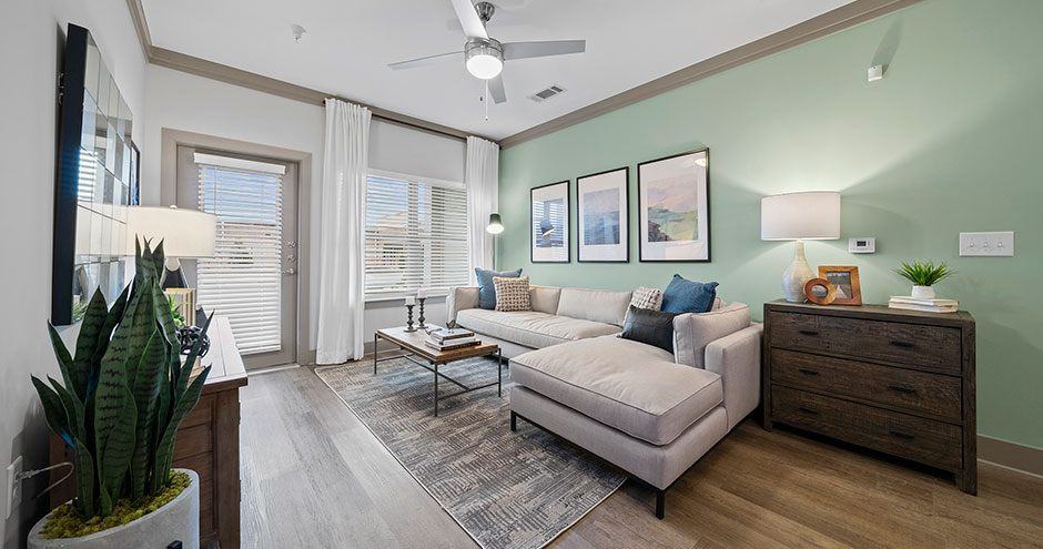 Canyon Springs Apartments - Photo 7 of 36