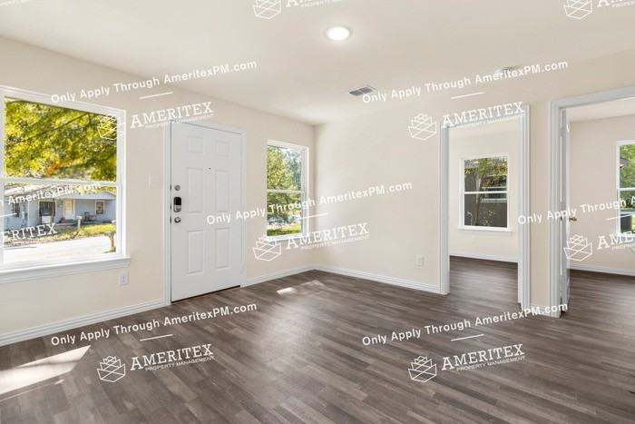 844 Sw 34th St - Photo 3 of 13